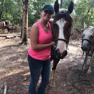 Meet your Posher, Ashley